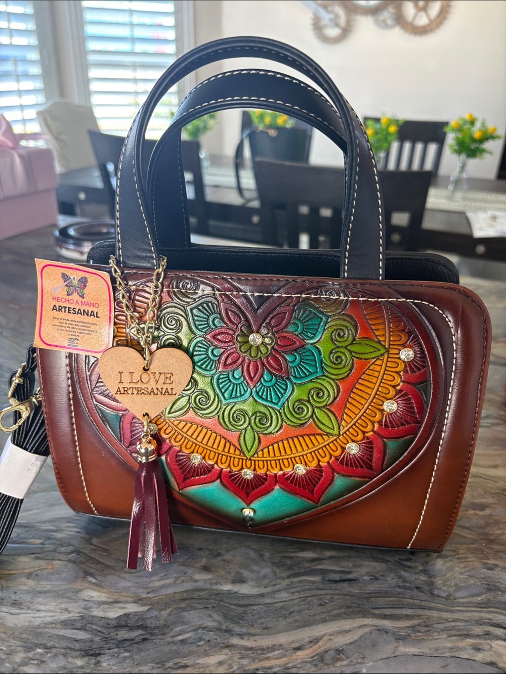 Hand-Painted Multicolor Leather Satchel - Artesanal Floral Heart Design